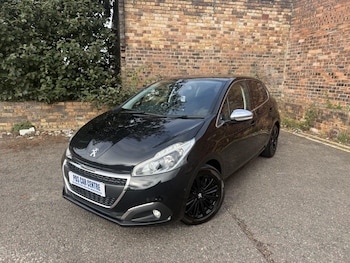 Used Peugeot 208 2019 for sale - 79337684: Photo