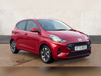 Used Hyundai i10 2023 for sale - 76703295: Photo
