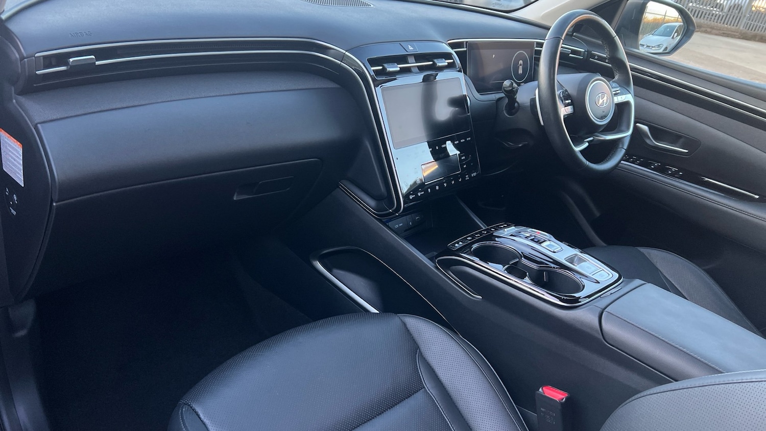 Used Hyundai TUCSON 2022 for sale - 76703286: Photo 2