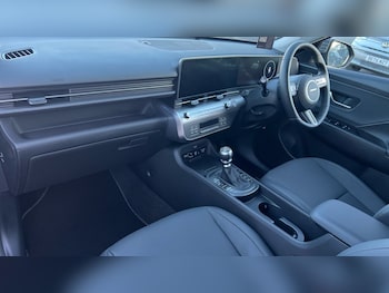 Used Hyundai KONA 2025 for sale - 76703332: Photo