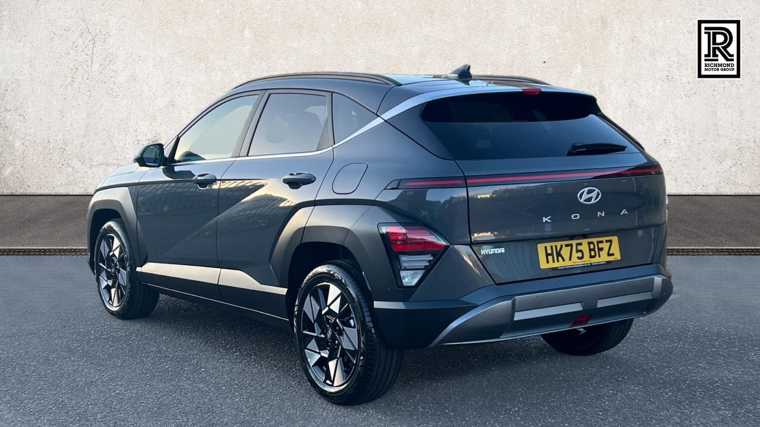 Used Hyundai KONA 2025 for sale - 76703332: Photo 3