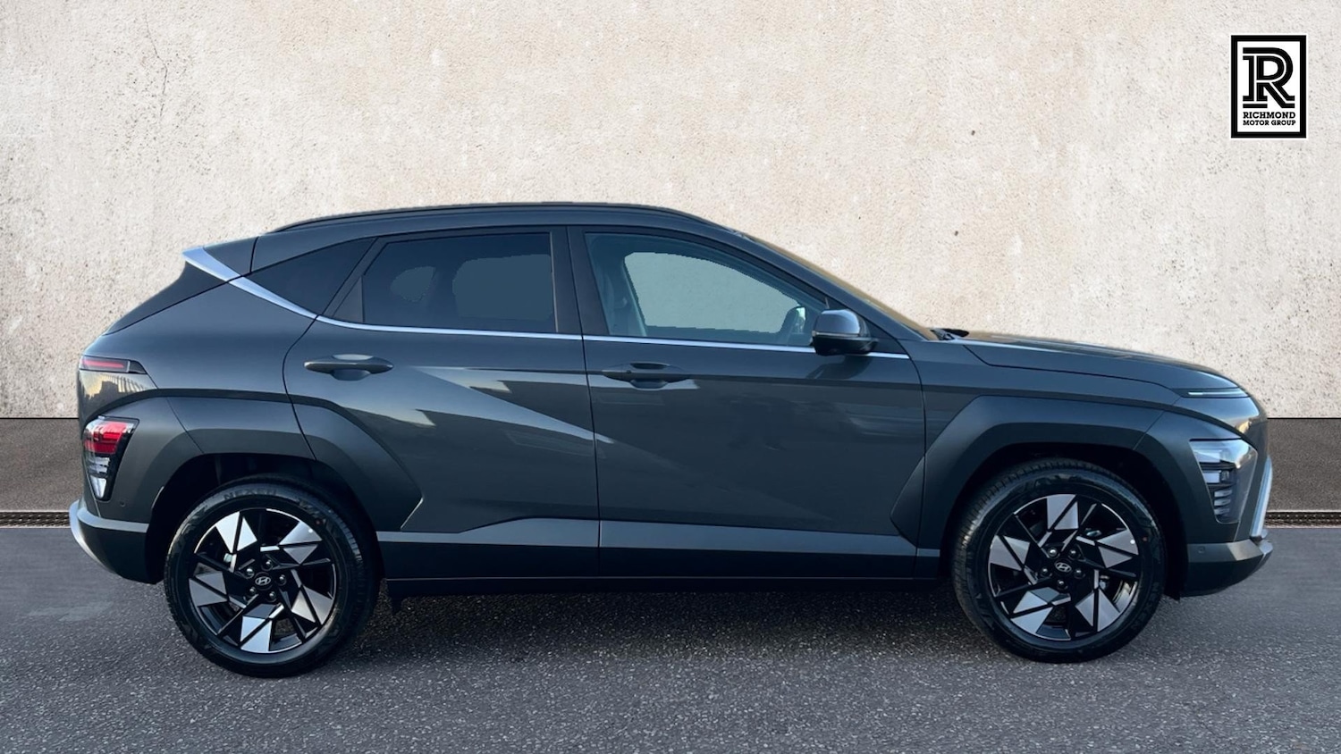 Used Hyundai KONA 2025 for sale - 76703332: Photo 4