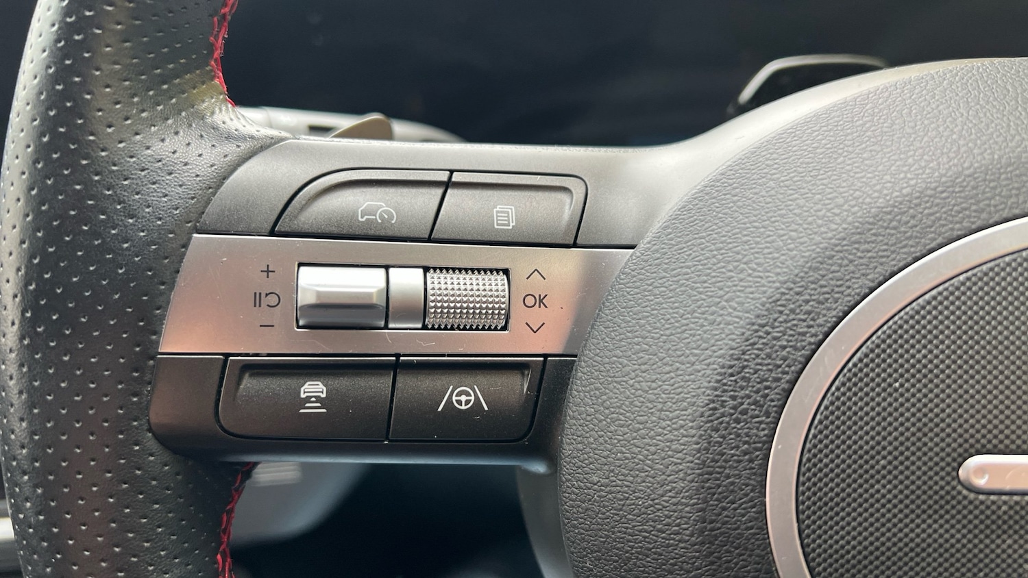 Used Hyundai KONA 2023 for sale - 77140845: Photo 15