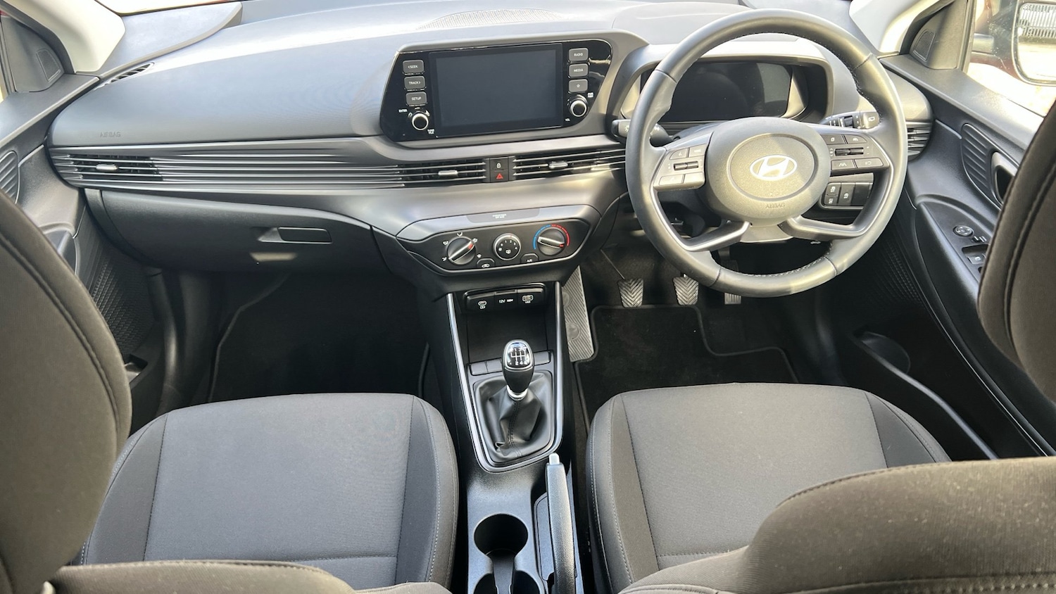 Used Hyundai i20 2023 for sale - 77319900: Photo 13