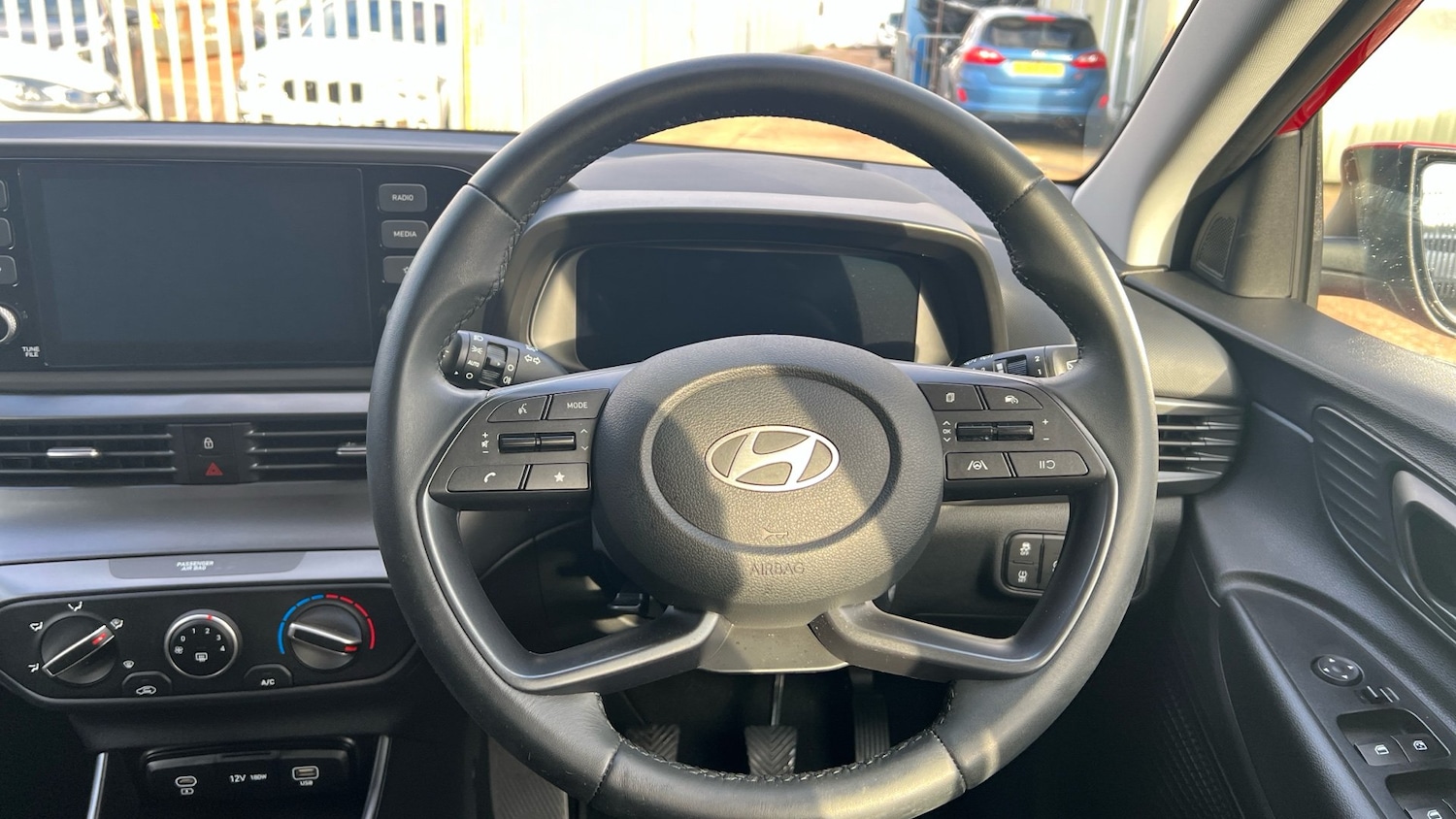 Used Hyundai i20 2023 for sale - 77319900: Photo 14