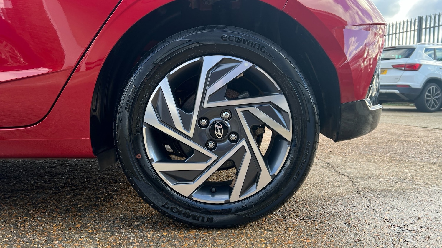 Used Hyundai i20 2023 for sale - 77319900: Photo 5