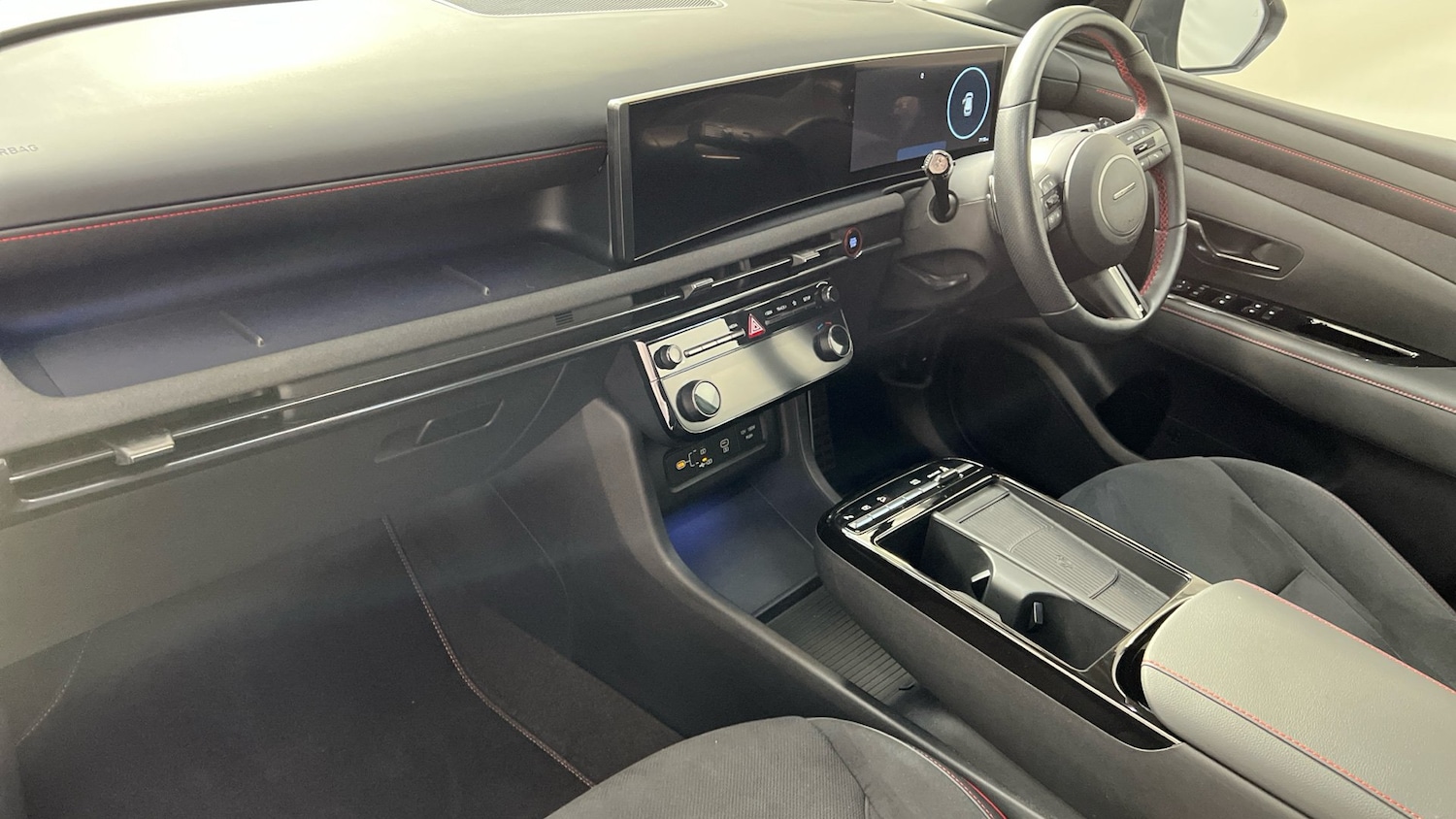 Used Hyundai TUCSON 2024 for sale - 76703330: Photo 2