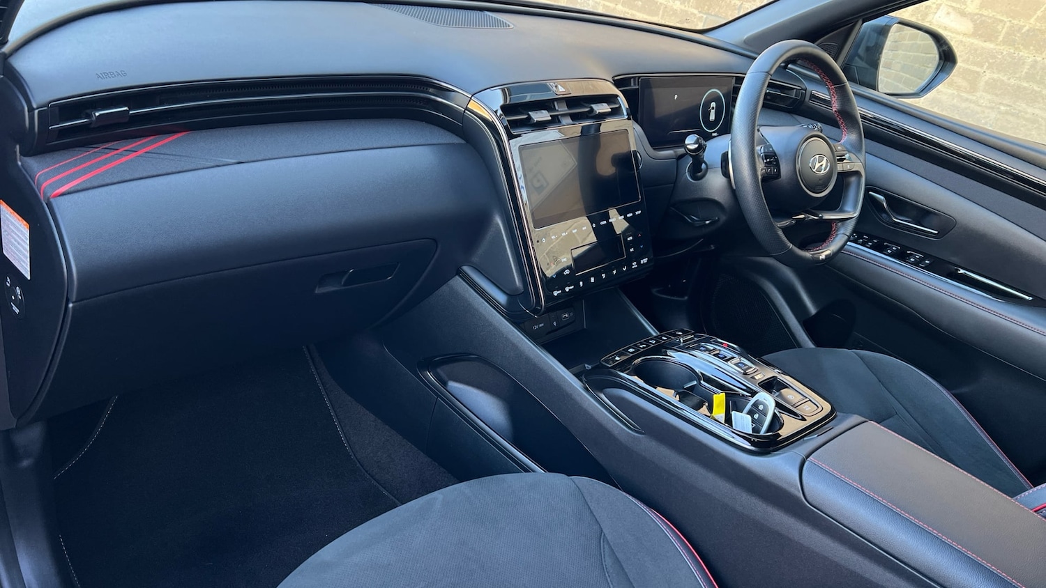 Used Hyundai TUCSON 2023 for sale - 77792985: Photo 2