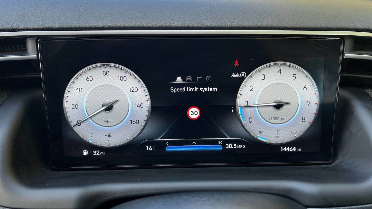 Used Hyundai TUCSON 2023 for sale - 76958682: Photo 10