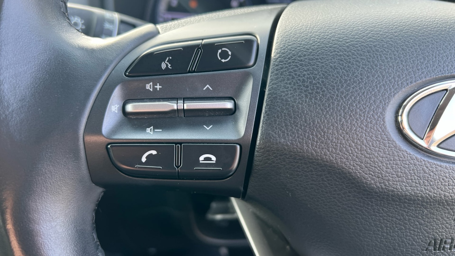 Used Hyundai KONA 2020 for sale - 77897869: Photo 15