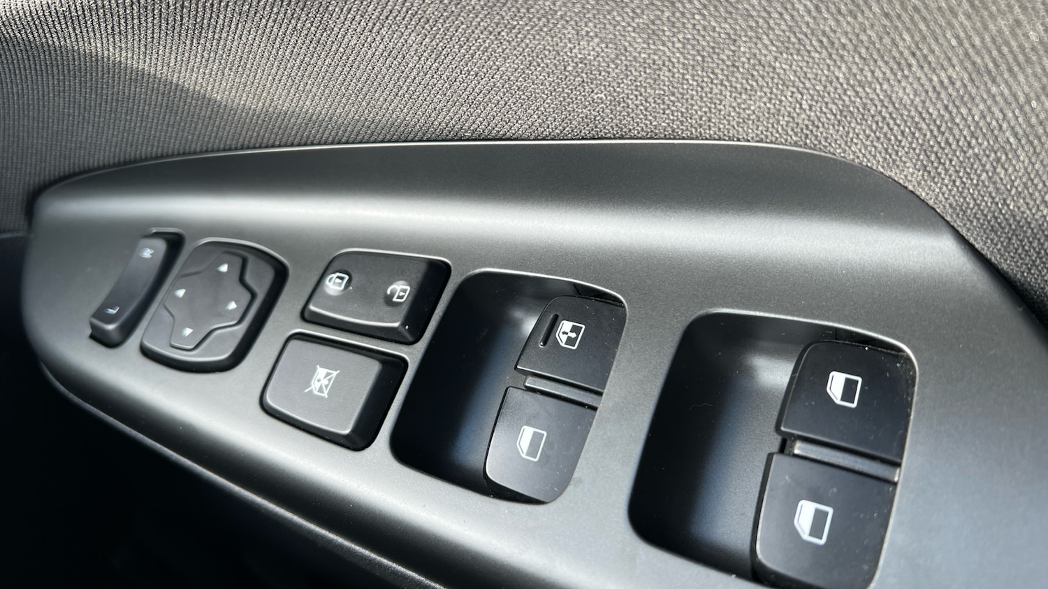 Used Hyundai KONA 2020 for sale - 77897869: Photo 21