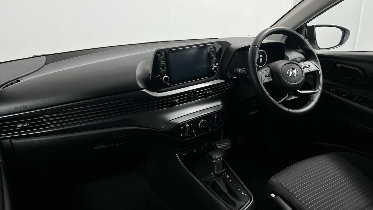 Used Hyundai i20 2022 for sale - 77370825: Photo 2