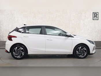 Used Hyundai i20 2022 for sale - 77370825: Photo