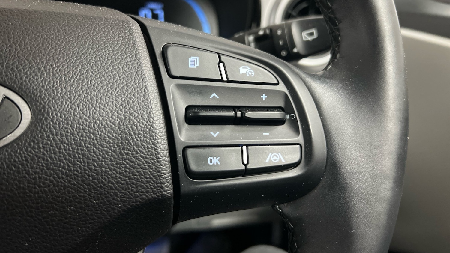 Used Hyundai i10 2023 for sale - 76726012: Photo 16