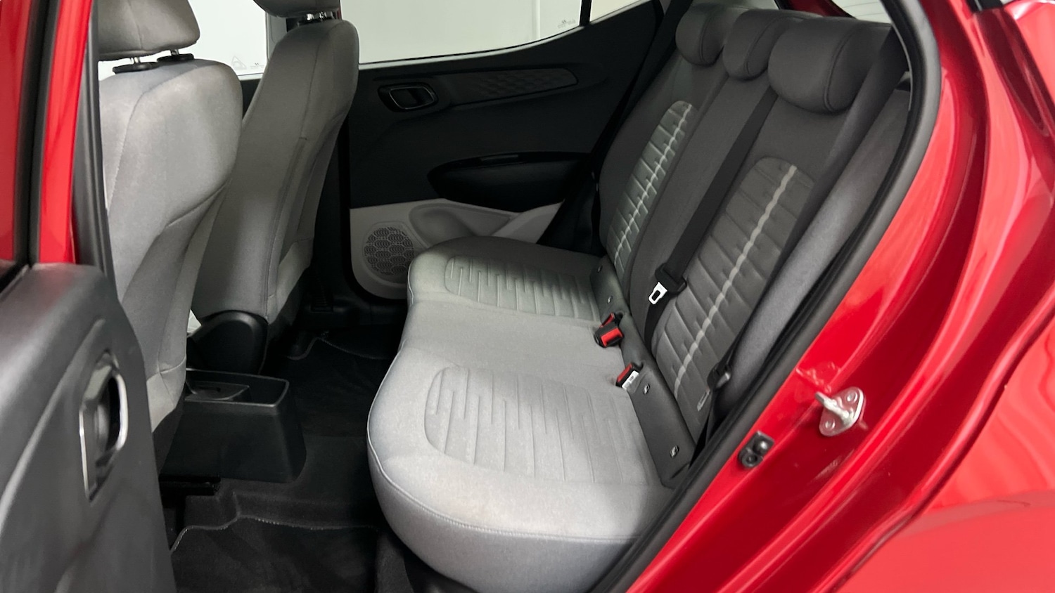 Used Hyundai i10 2023 for sale - 76726012: Photo 9