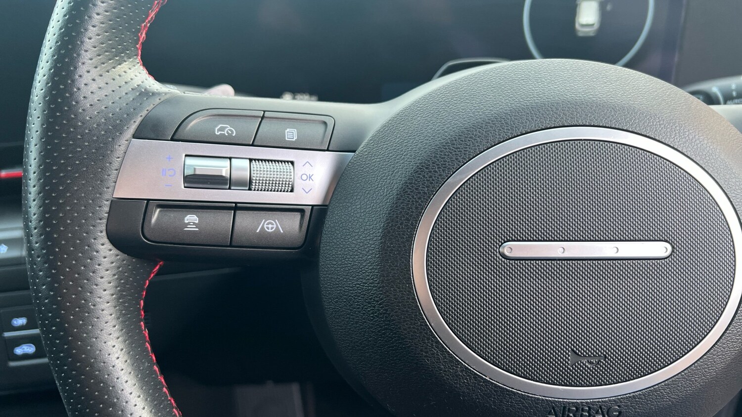 Used Hyundai KONA 2023 for sale - 76703315: Photo 15