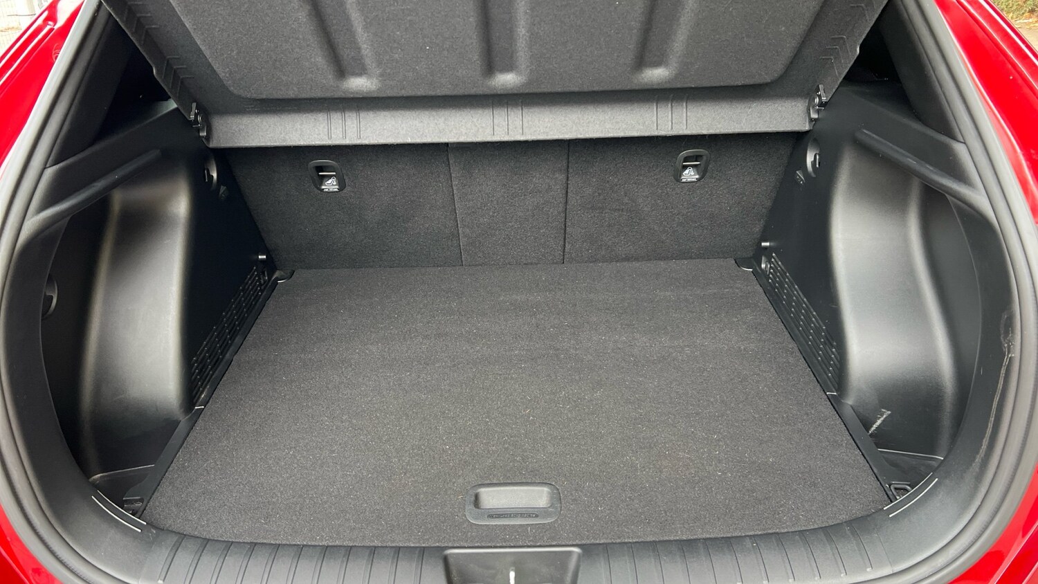 Used Hyundai KONA 2023 for sale - 76703307: Photo 11