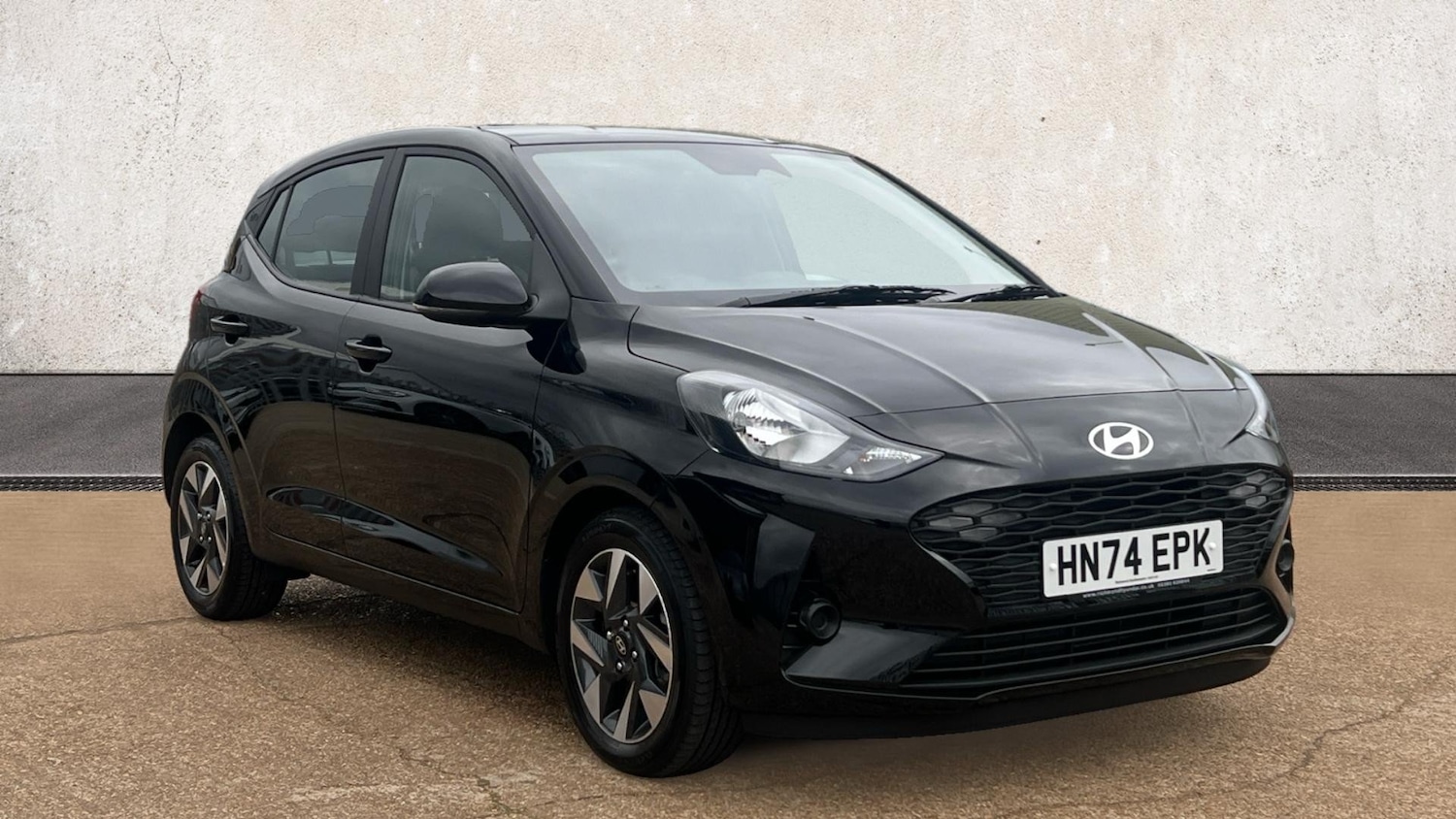 Used Hyundai i10 2024 for sale - 76703325: Photo 1