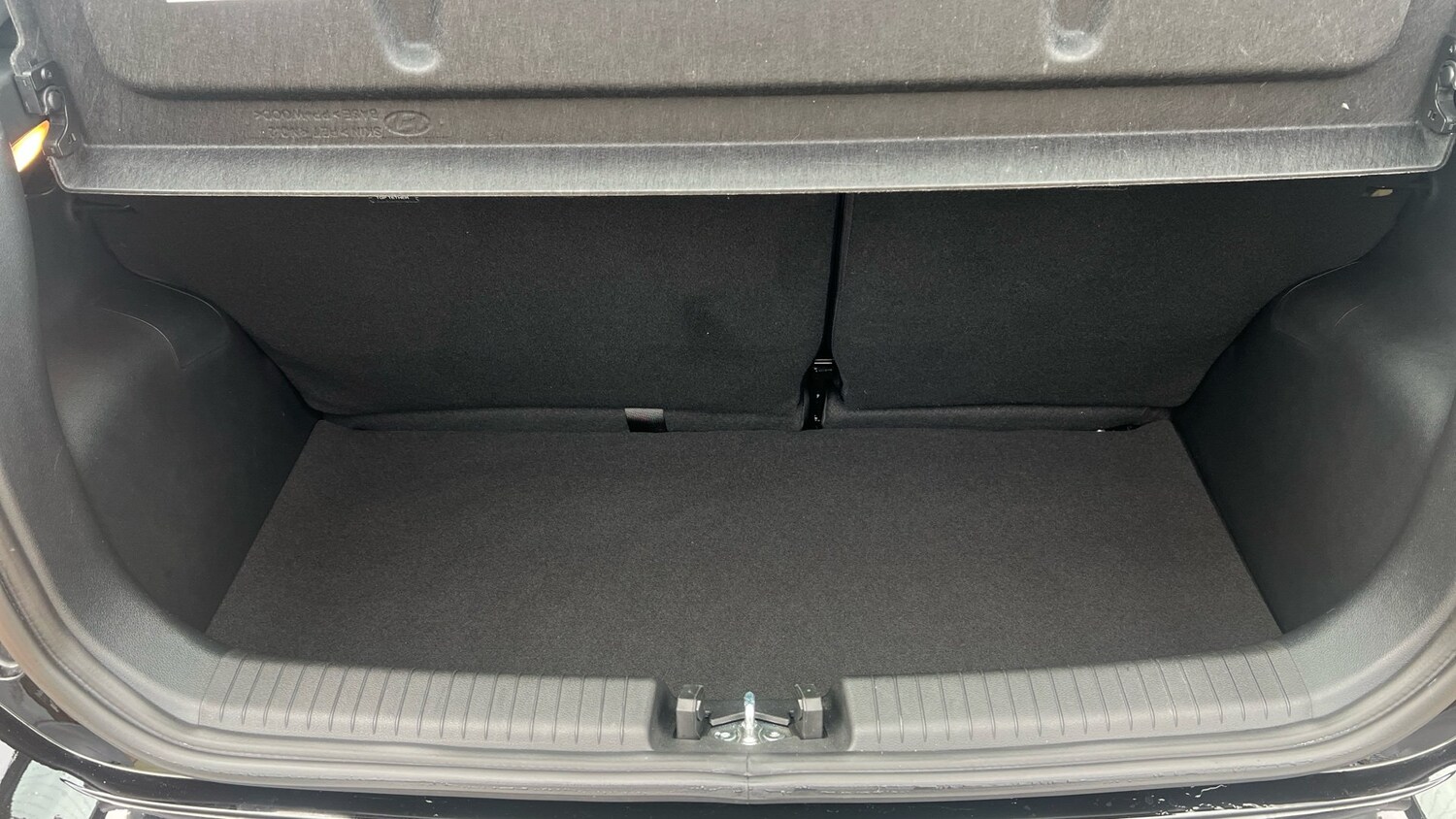 Used Hyundai i10 2024 for sale - 76703325: Photo 11