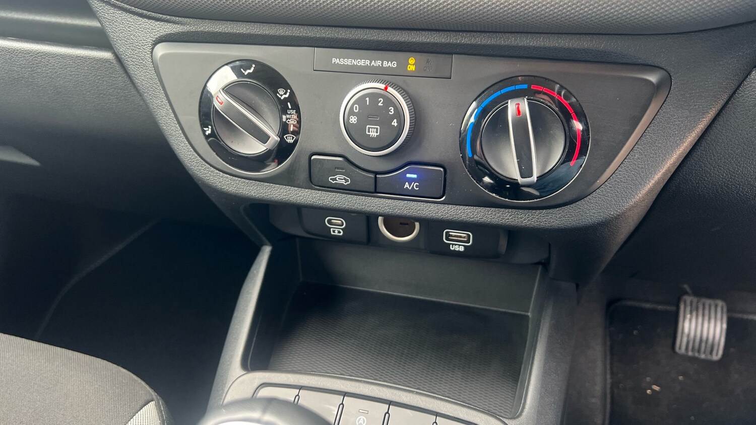 Used Hyundai i10 2024 for sale - 76703325: Photo 20