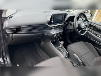 Used Hyundai BAYON 2023 for sale - 78304698: Photo