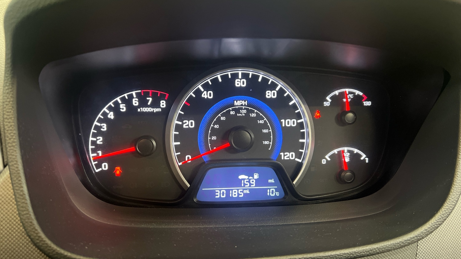 Used Hyundai i10 2018 for sale - 77572998: Photo 13