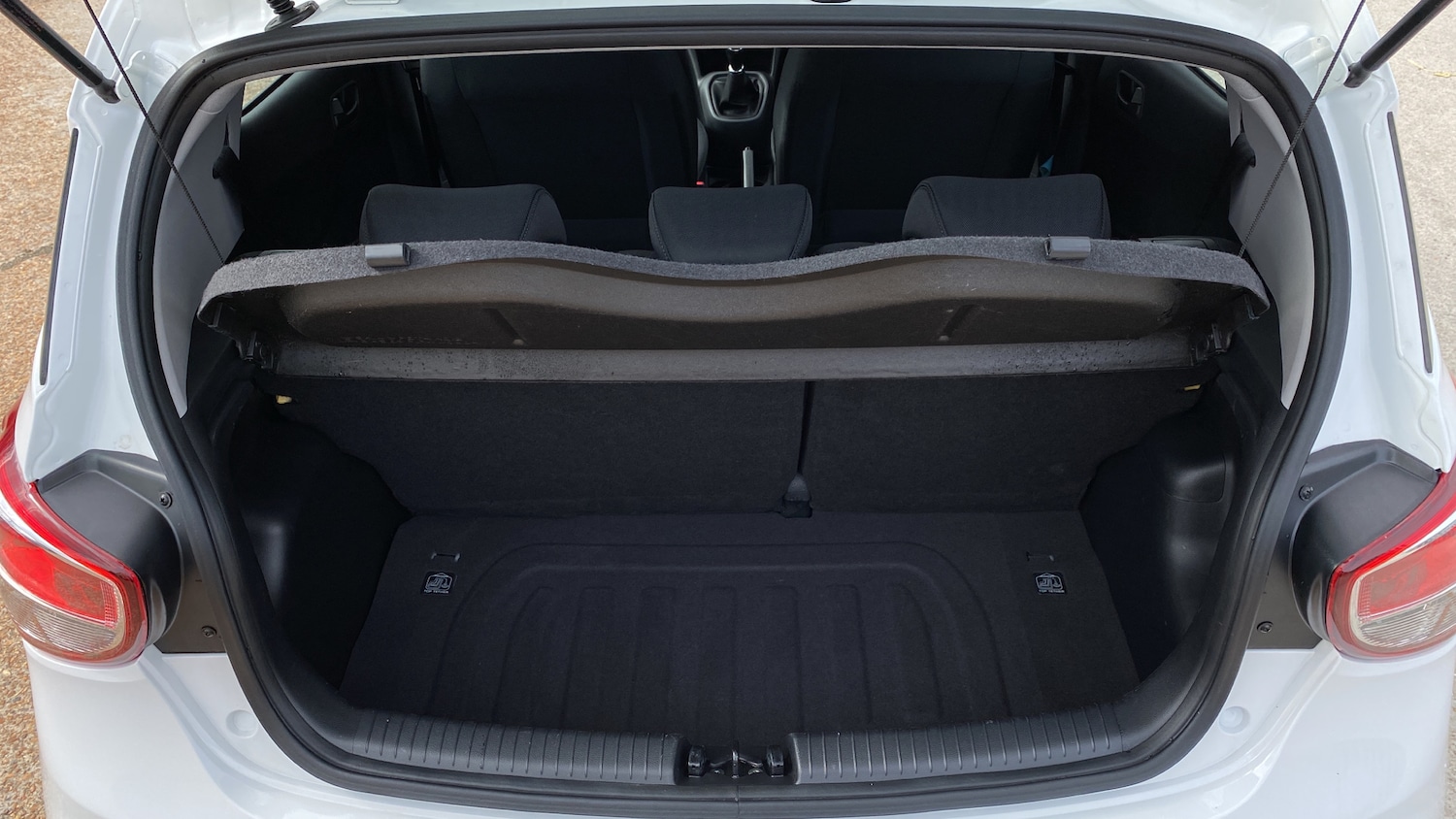 Used Hyundai i10 2018 for sale - 77572998: Photo 15