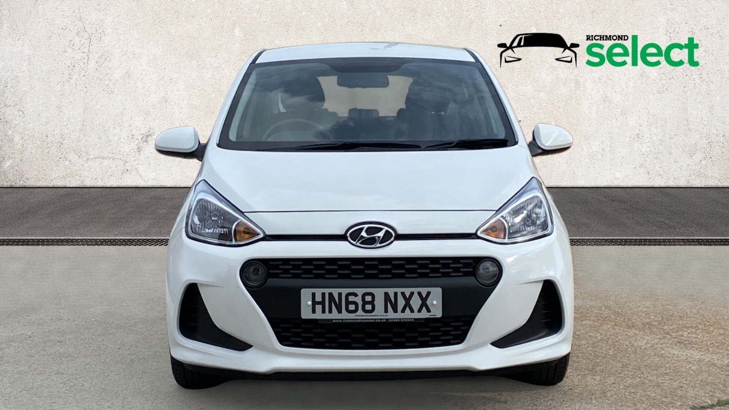 Used Hyundai i10 2018 for sale - 77572998: Photo 8