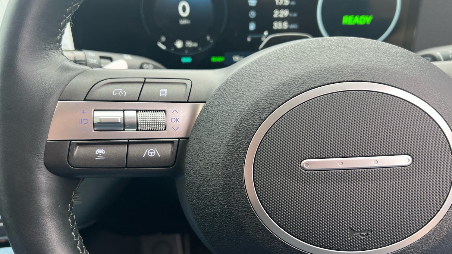 Used Hyundai KONA 2025 for sale - 76703333: Photo 15