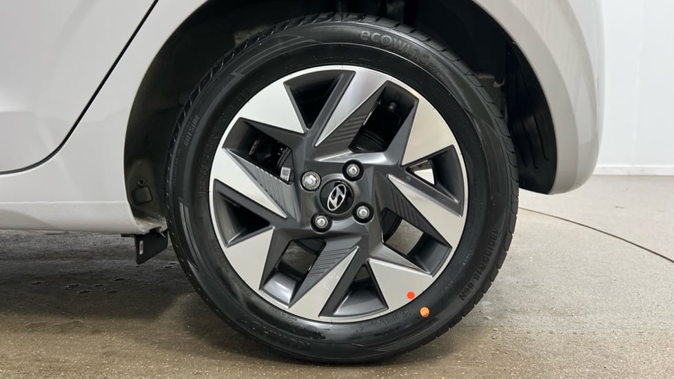 Used Hyundai i10 2025 for sale - 77921520: Photo 5