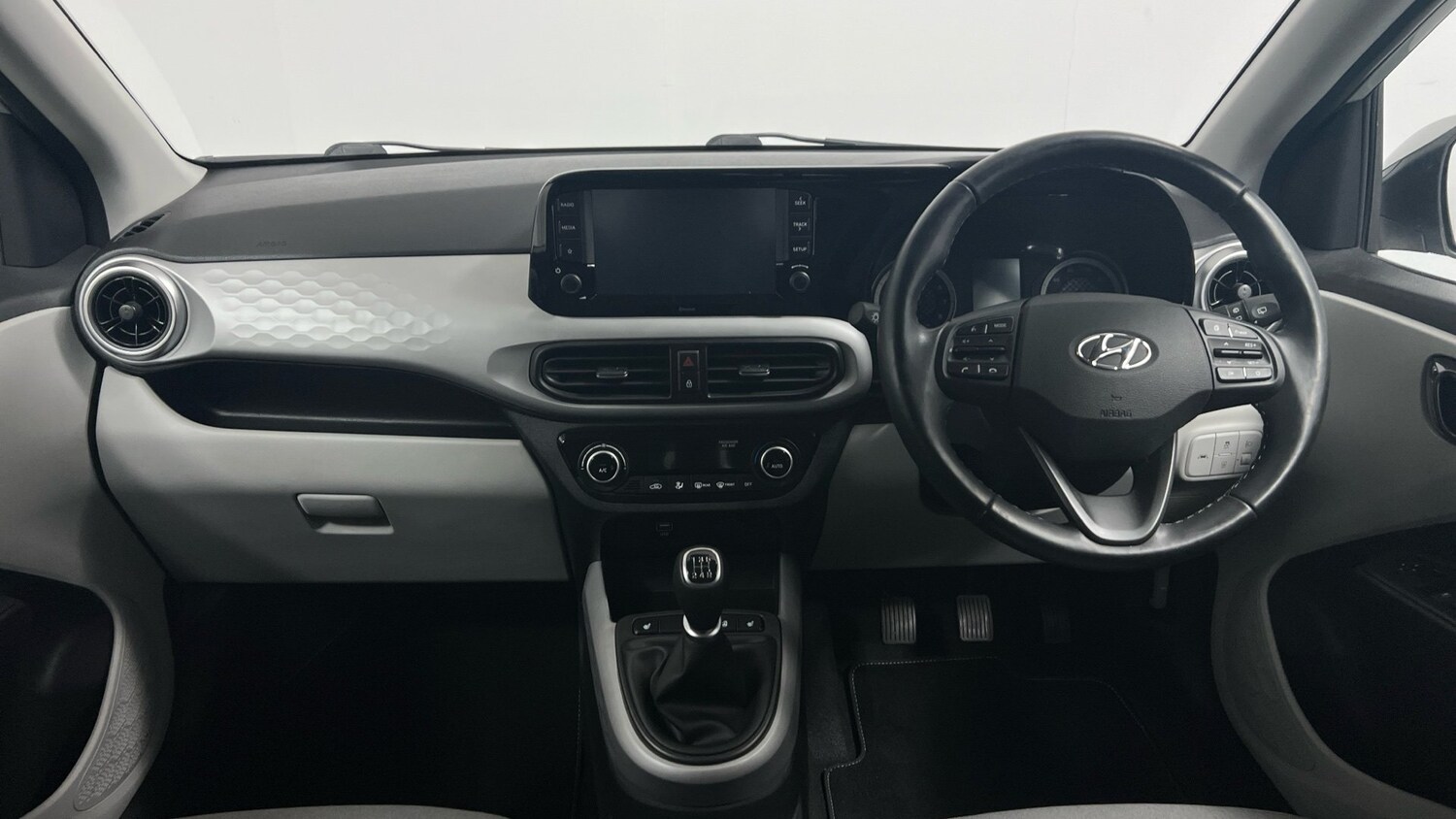 Used Hyundai i10 2022 for sale - 77118746: Photo 13