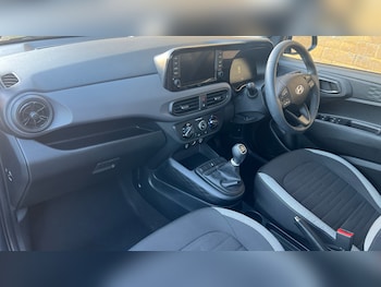 Used Hyundai i10 2025 for sale - 77415468: Photo