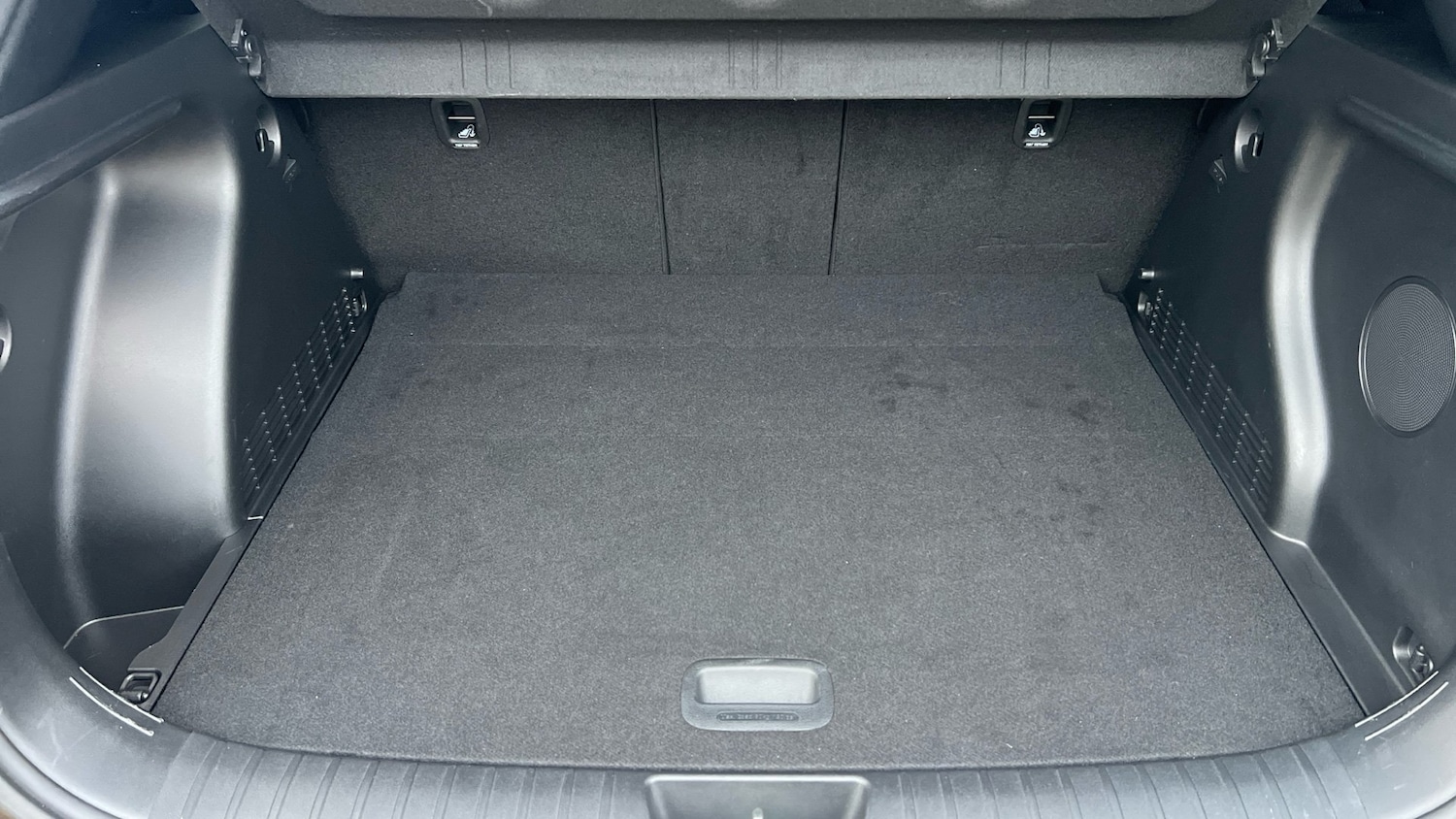 Used Hyundai KONA 2025 for sale - 76703338: Photo 11