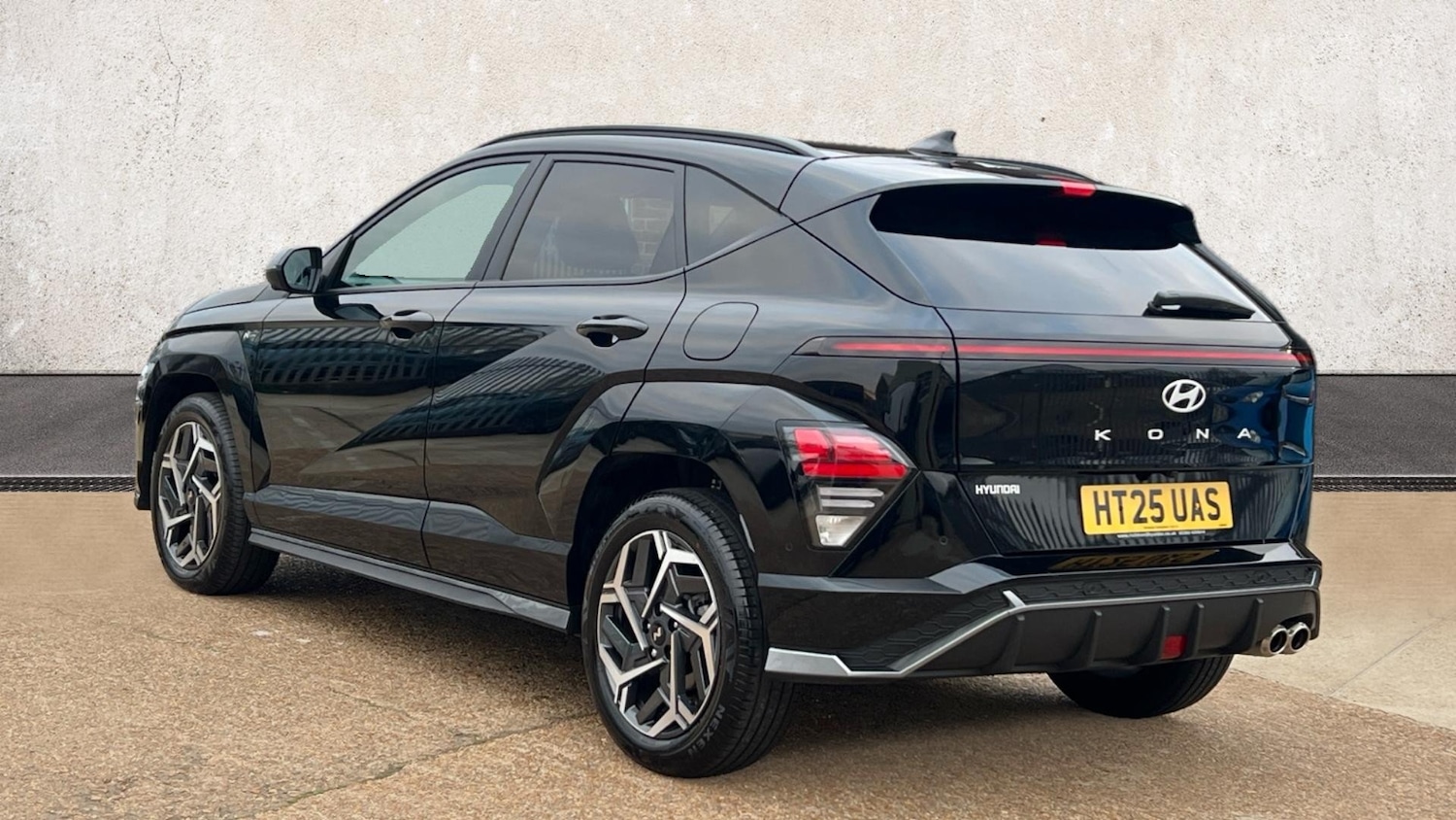 Used Hyundai KONA 2025 for sale - 76703338: Photo 3