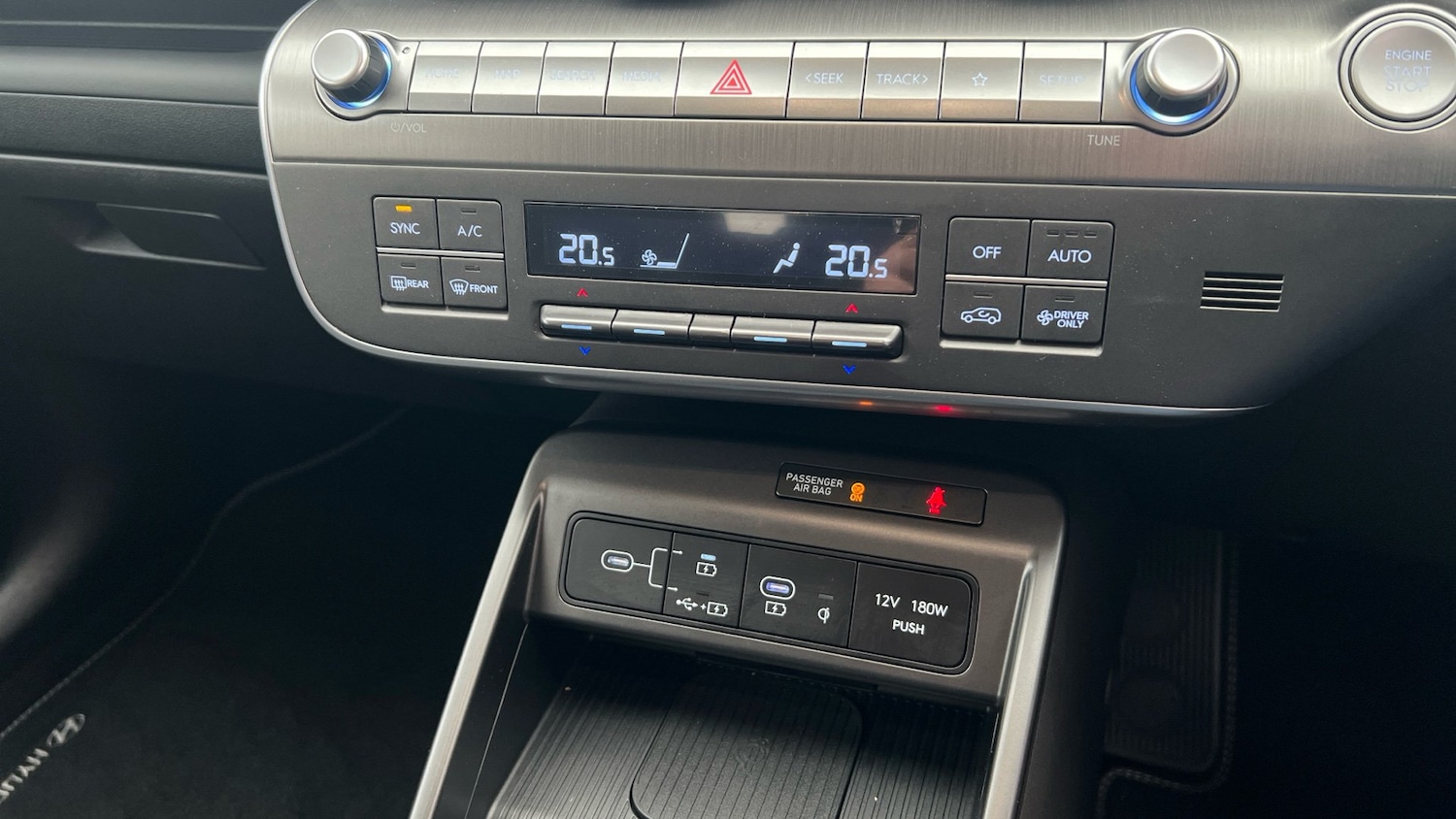 Used Hyundai KONA 2025 for sale - 76864184: Photo 20