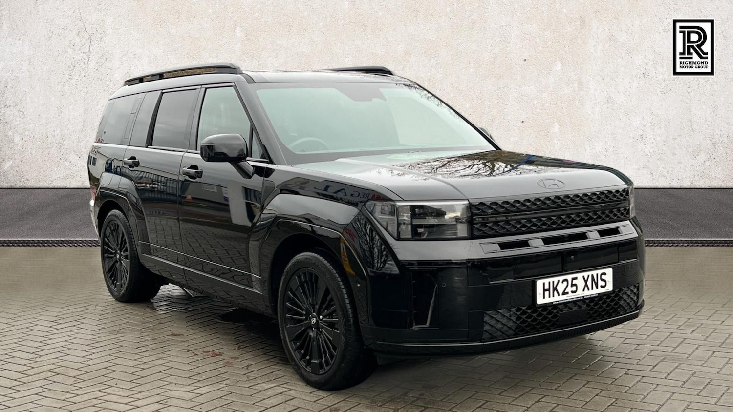 Used Hyundai Santa Fe 2025 for sale - 76911351: Photo 1