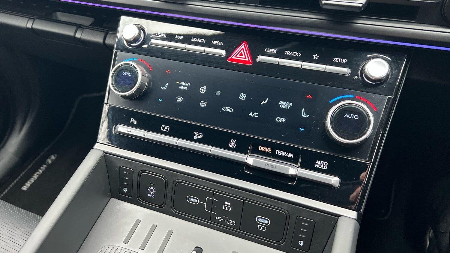 Used Hyundai Santa Fe 2025 for sale - 76911351: Photo 20