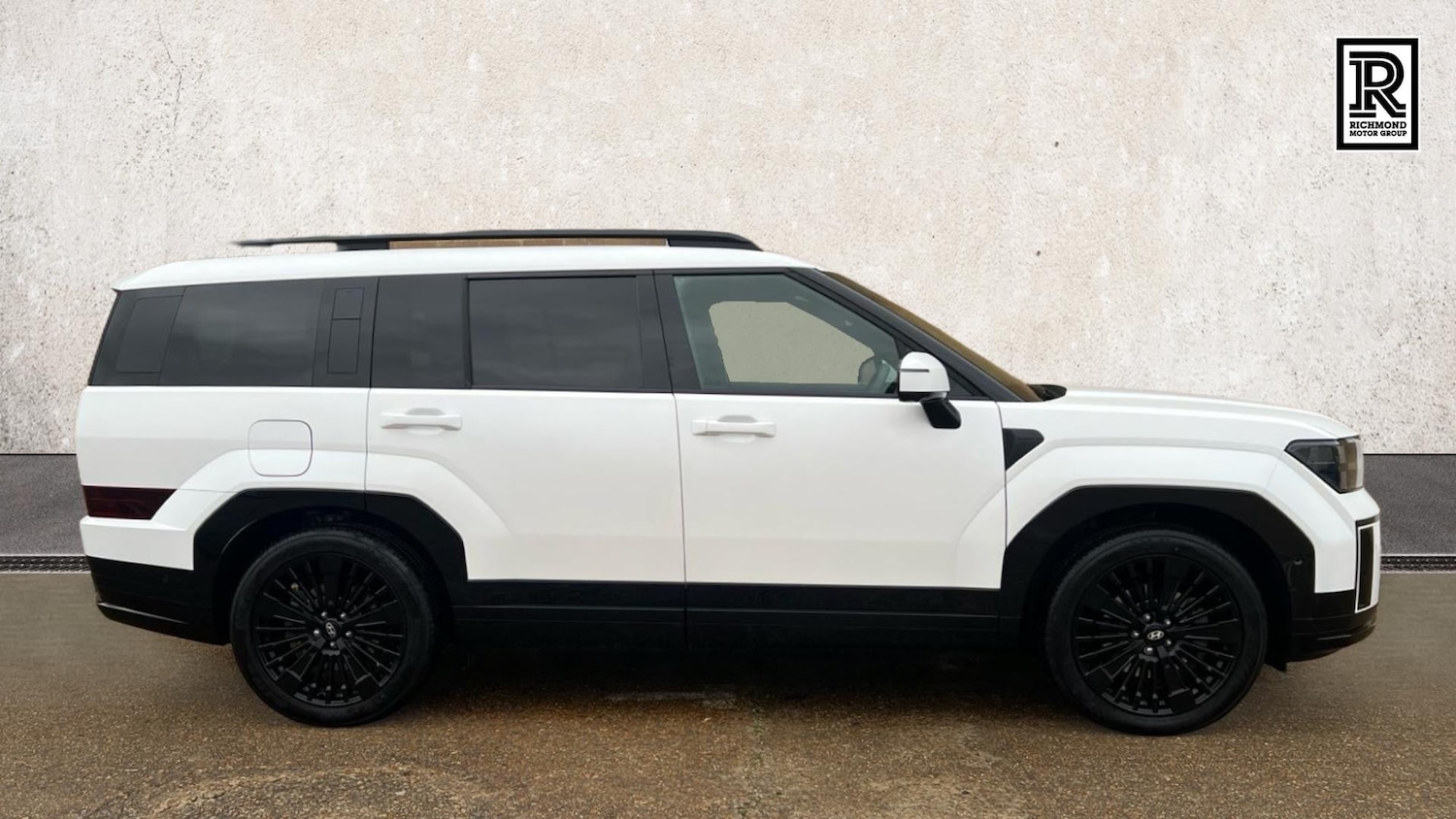 Used Hyundai Santa Fe 2025 for sale - 77400116: Photo 4