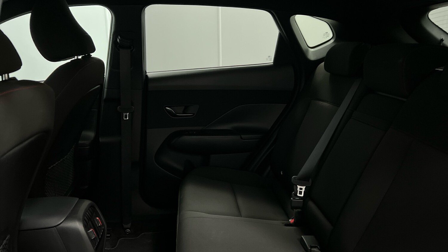 Used Hyundai KONA 2023 for sale - 77251394: Photo 9