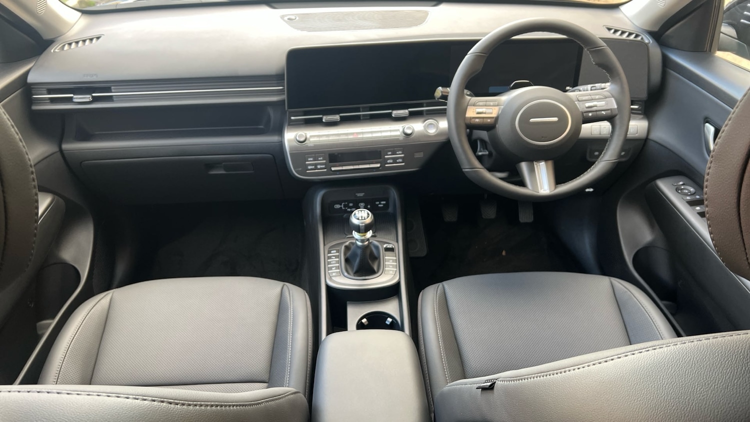 Used Hyundai KONA 2025 for sale - 76935435: Photo 13