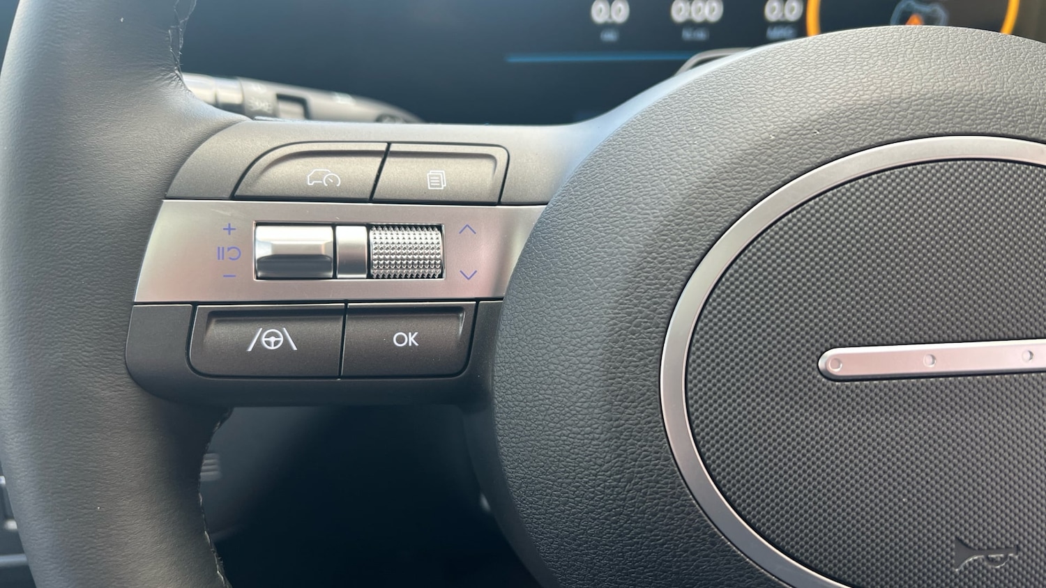 Used Hyundai KONA 2025 for sale - 76935435: Photo 15