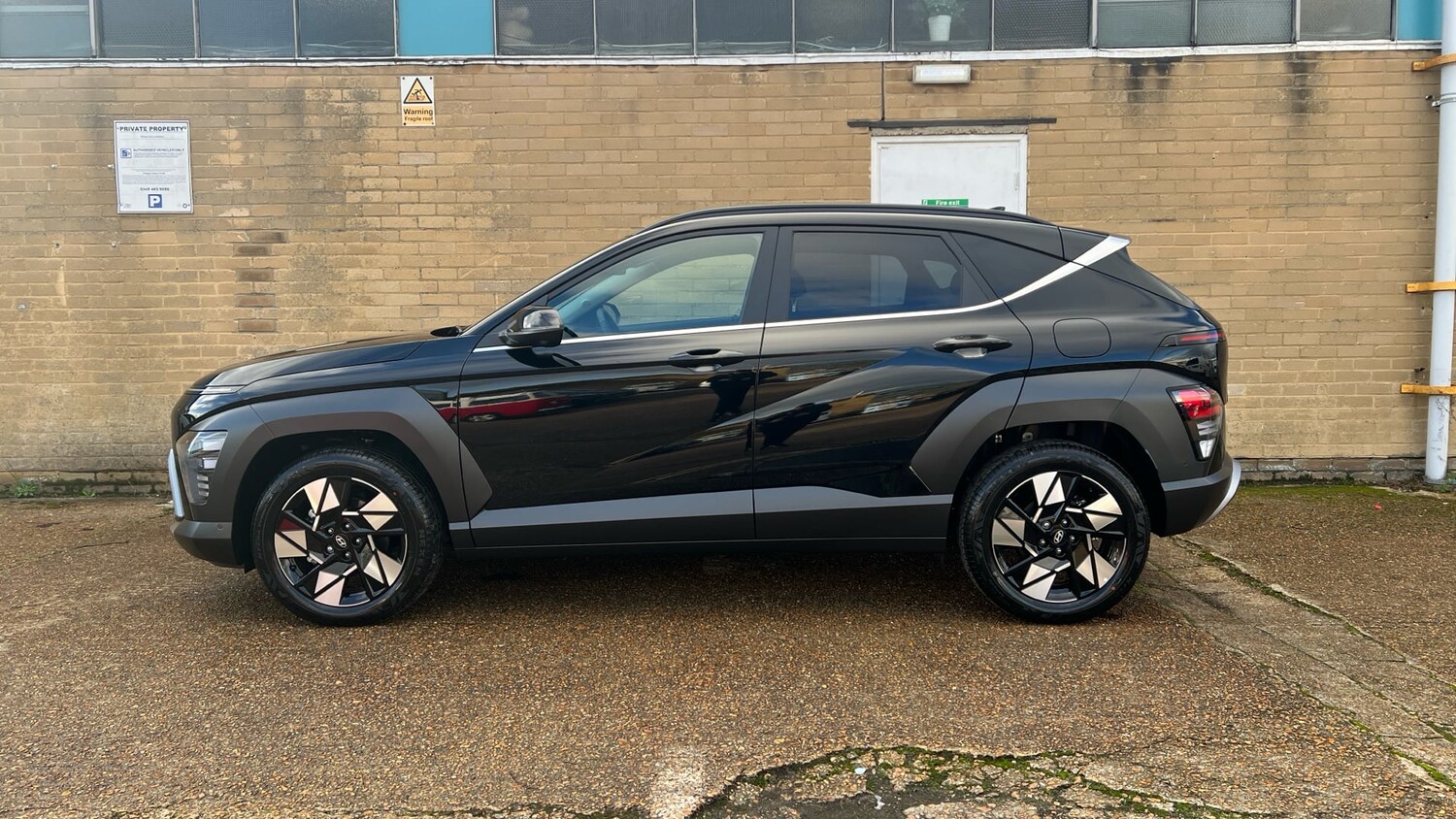 Used Hyundai KONA 2025 for sale - 76935435: Photo 18