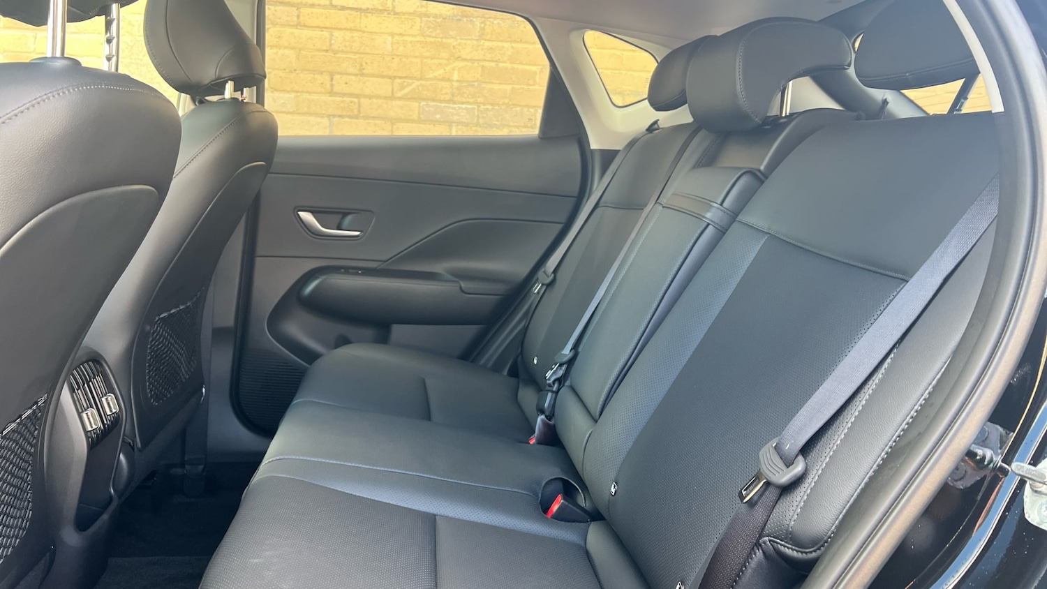 Used Hyundai KONA 2025 for sale - 76935435: Photo 9