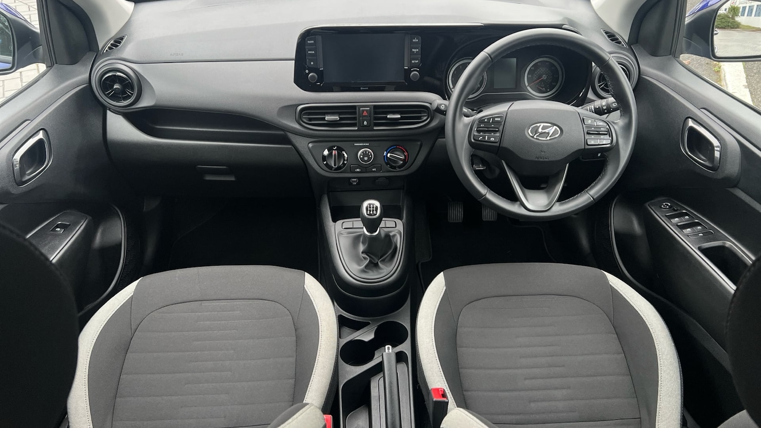 Used Hyundai i10 2023 for sale - 77157679: Photo 13