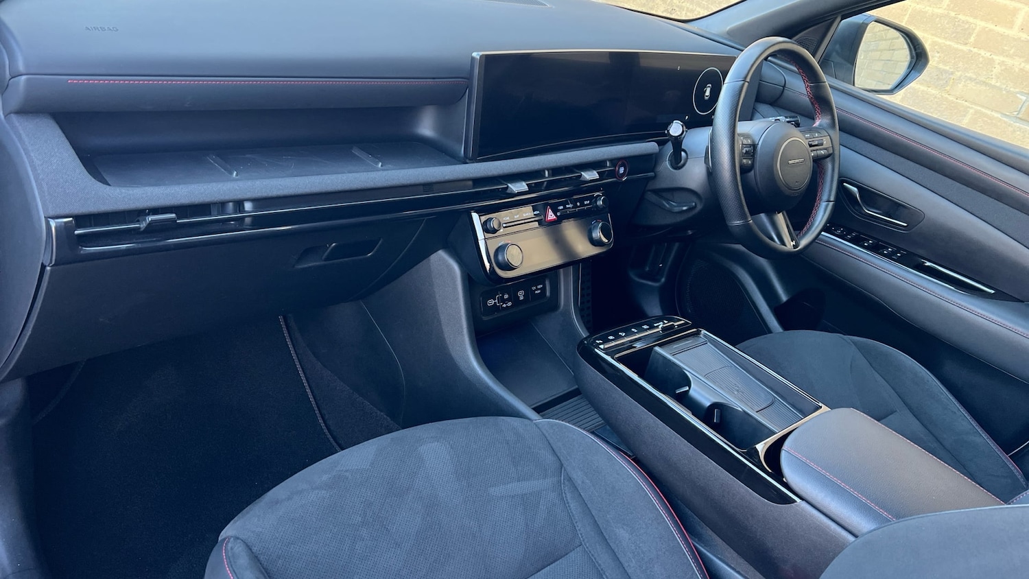 Used Hyundai TUCSON 2024 for sale - 78018532: Photo 2