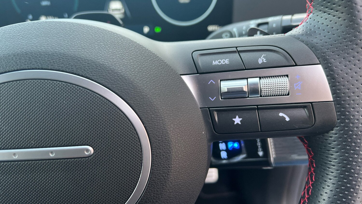 Used Hyundai KONA 2023 for sale - 76703293: Photo 16