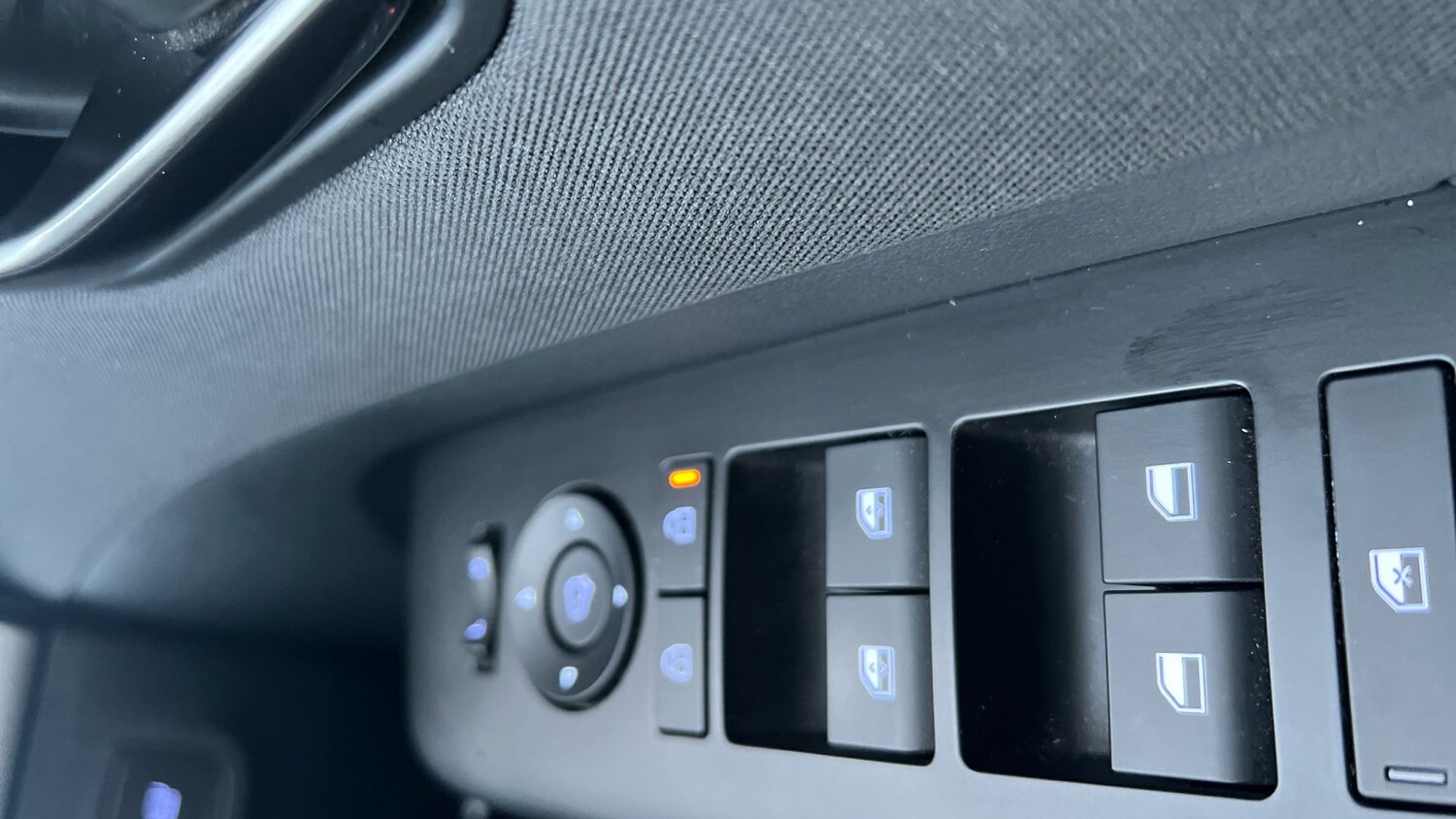 Used Hyundai KONA 2023 for sale - 76703293: Photo 21