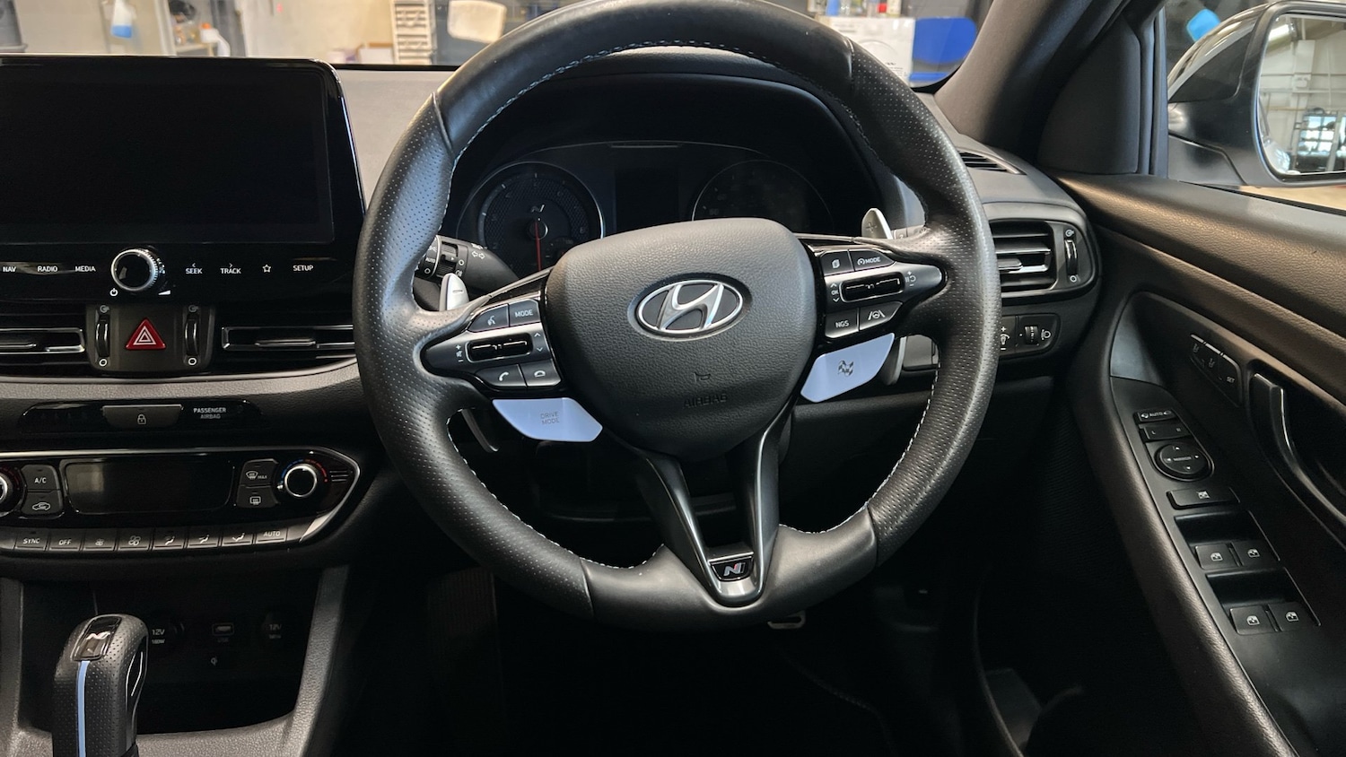 Used Hyundai i30 2023 for sale - 76725993: Photo 14