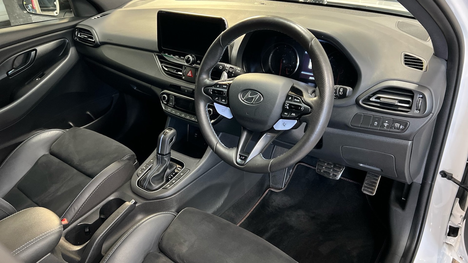 Used Hyundai i30 2023 for sale - 76725993: Photo 6