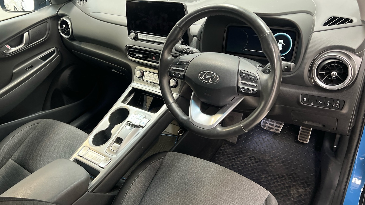 Used Hyundai KONA 2022 for sale - 76821916: Photo 6